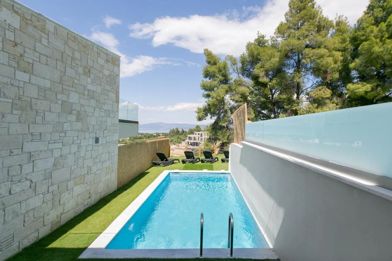 The Euphoria Club Luxury Villas Pefkochori Greece