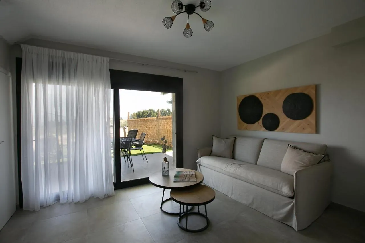 The Euphoria Club Luxury Villas بيفكوهوري اليونان