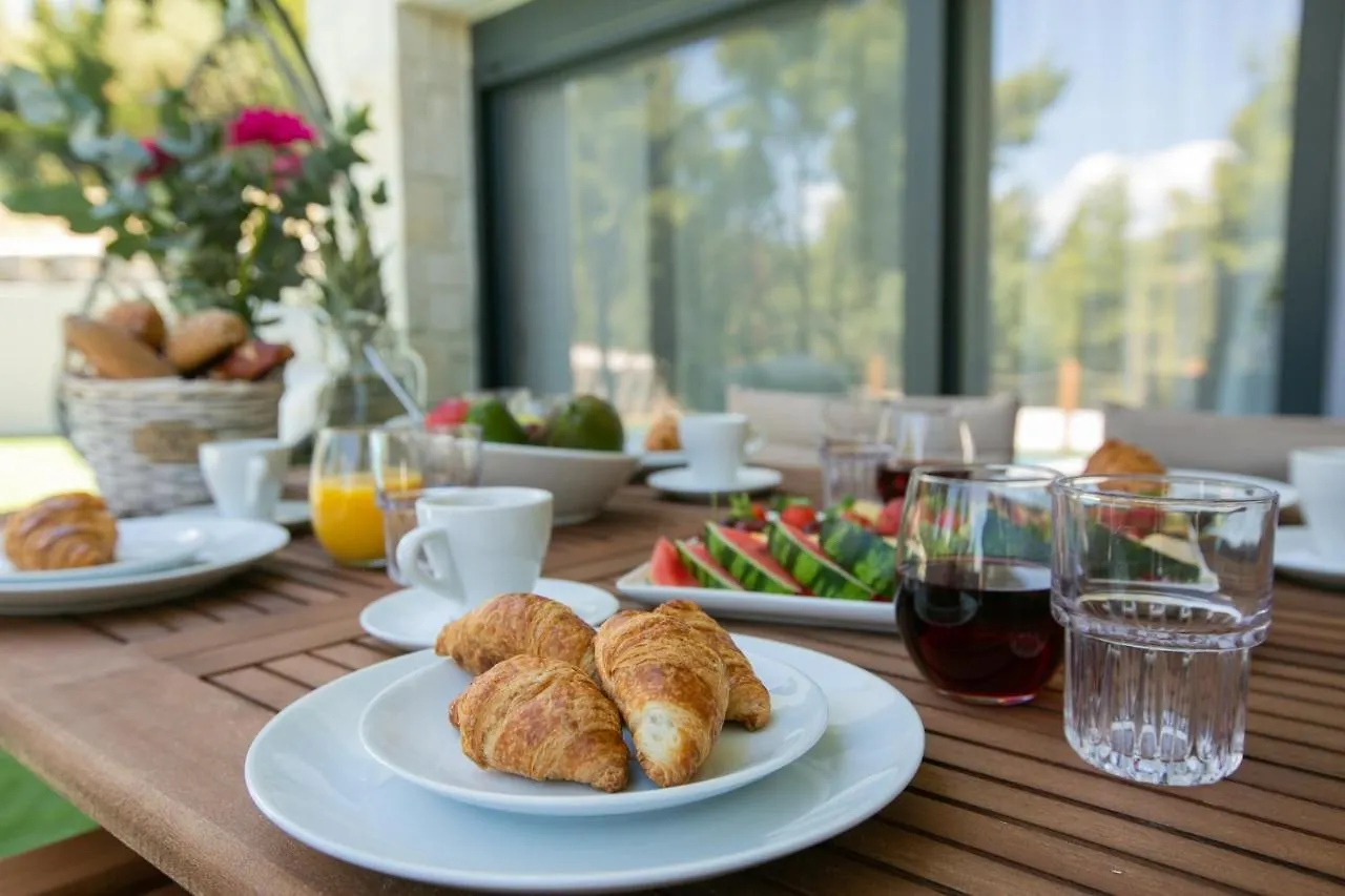 The Euphoria Club Luxury Villas بيفكوهوري